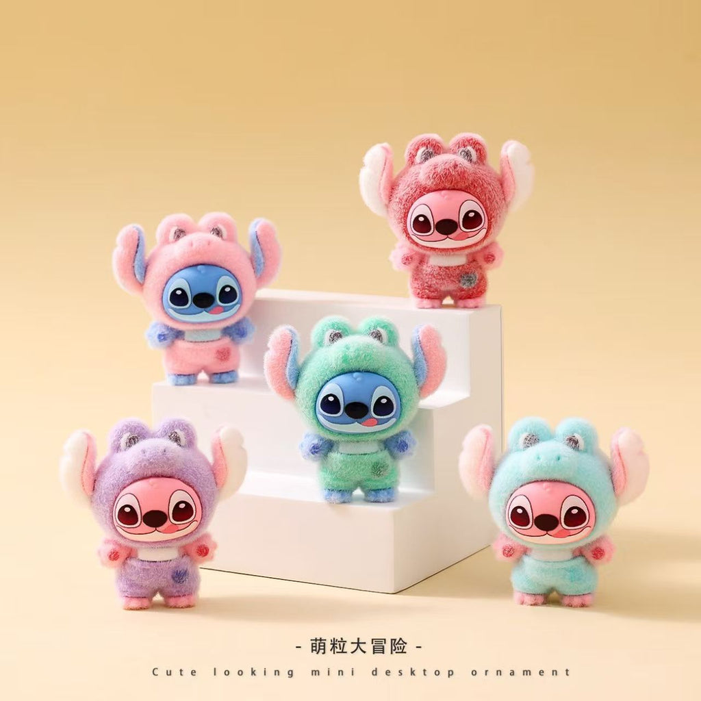 New plush toy quirky Star-Chi blind box featuring Star-Chi figurine, cute cartoon doll, lovely car-mounted tabletop decoration, gift.